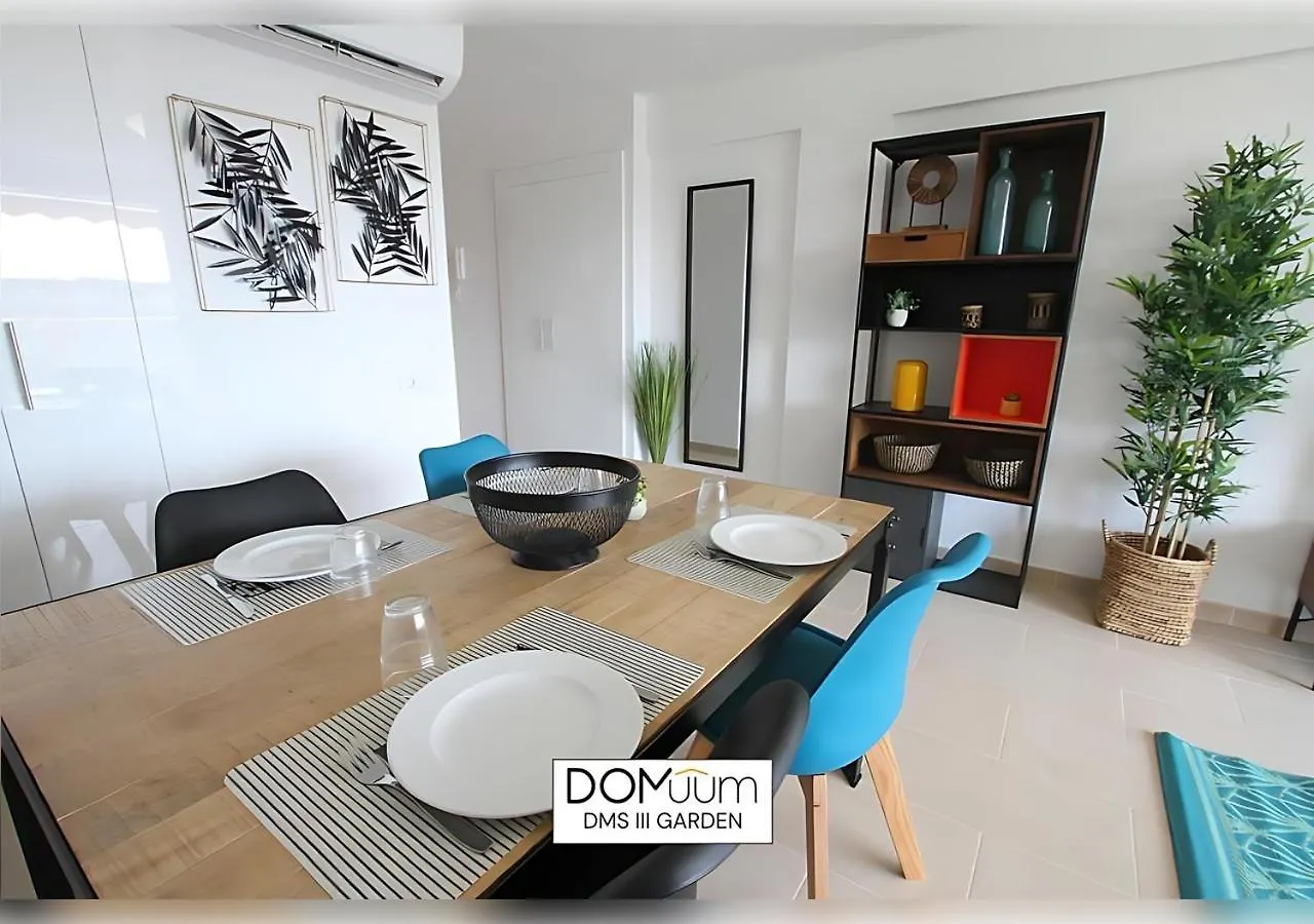 Domuum Holidays - Dms III Garden Salou 0*,  Espagne